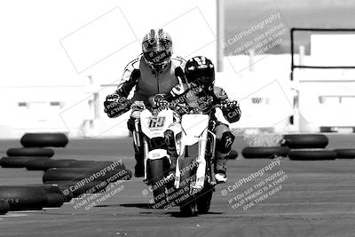 media/Sep-25-2023-Moto Forza (Mon) [[81ffa65e0a]]/Around the Pits/